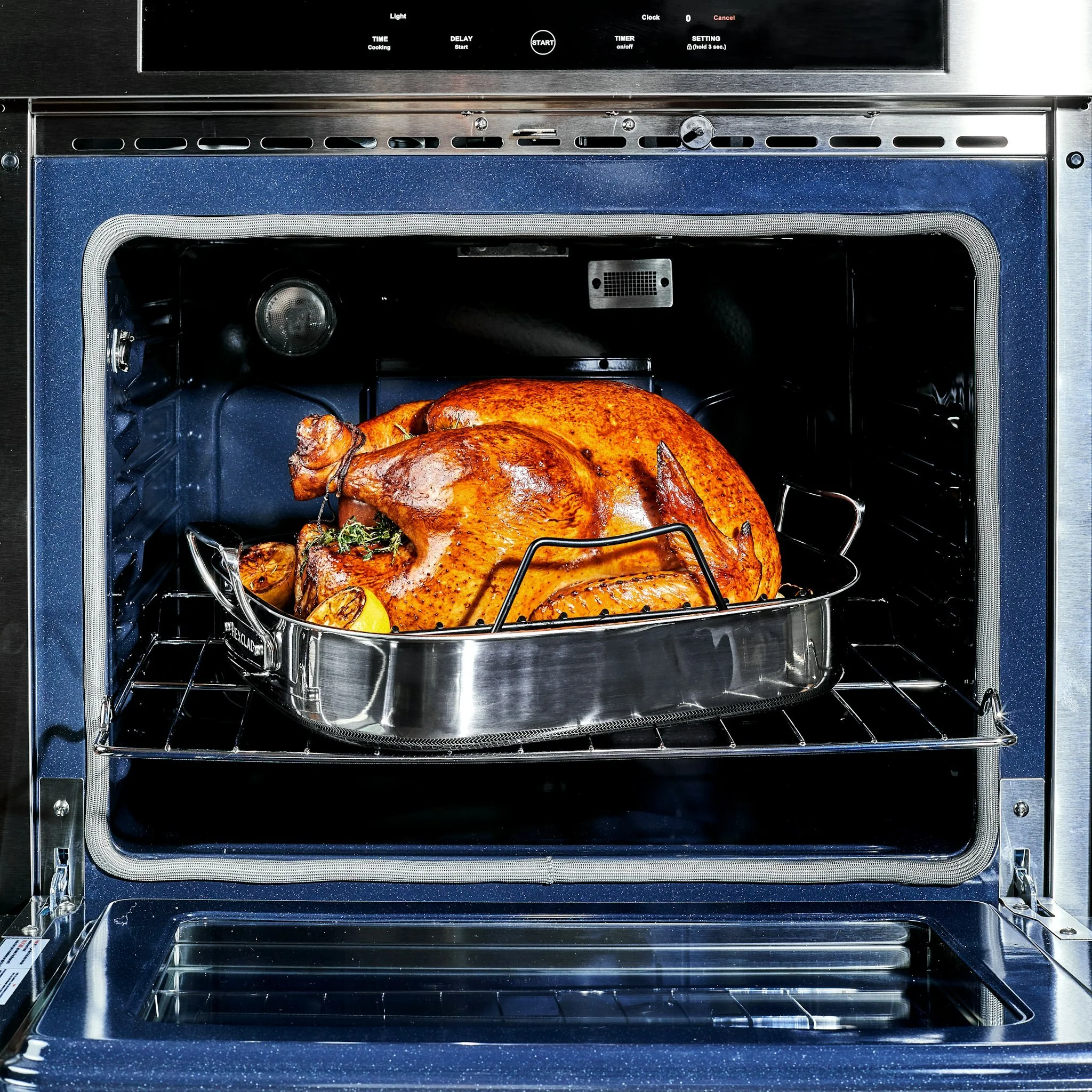 HexClad Hybrid Roasting and Cutting Board Set - Image 4